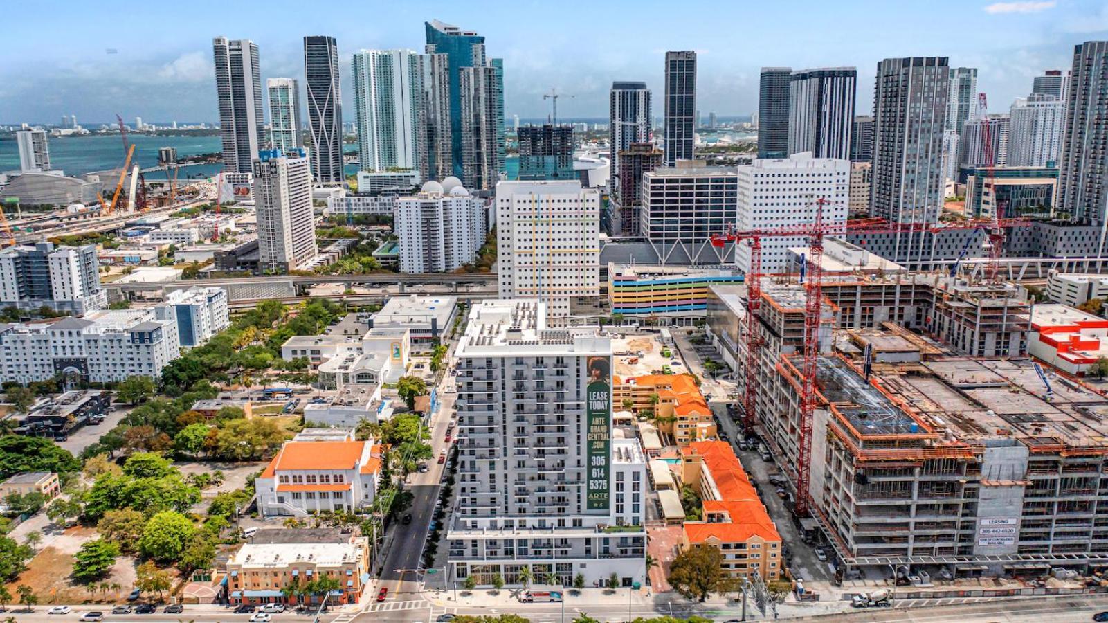 Modern Unit Mins From Brickell With Free Parking Appartamento